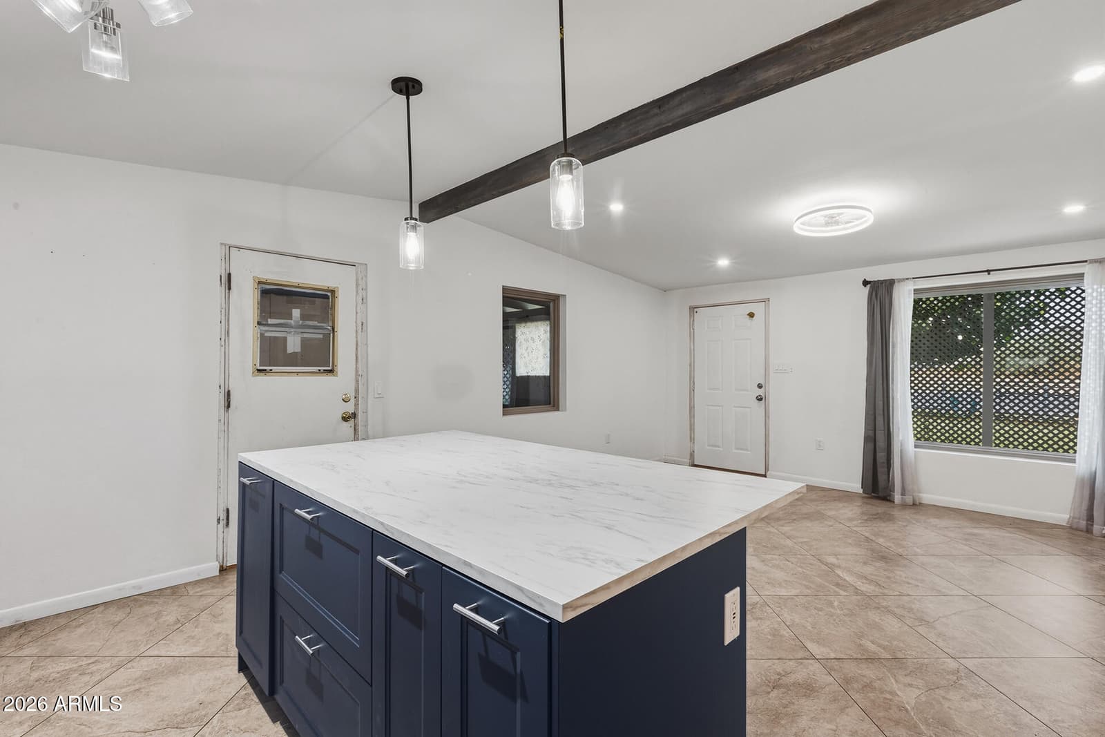 1620 W ROESER Road, Phoenix, AZ 85041 — photo 12 of 40