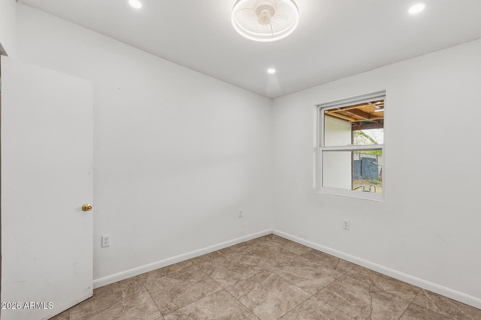 1620 W ROESER Road, Phoenix, AZ 85041 — photo 21 of 40