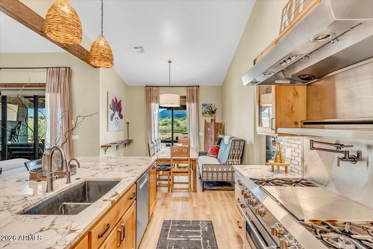 1564 S FLORES Lane, Benson, AZ 85602 — photo 15 of 50