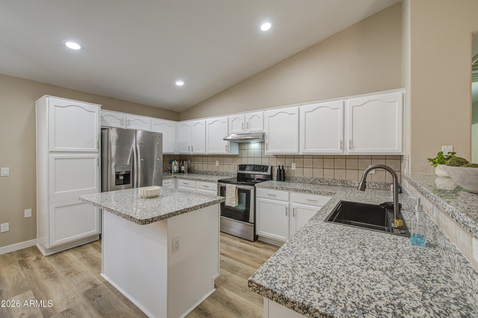15668 W SAGUARO Lane, Surprise, AZ 85374 — photo 12 of 36