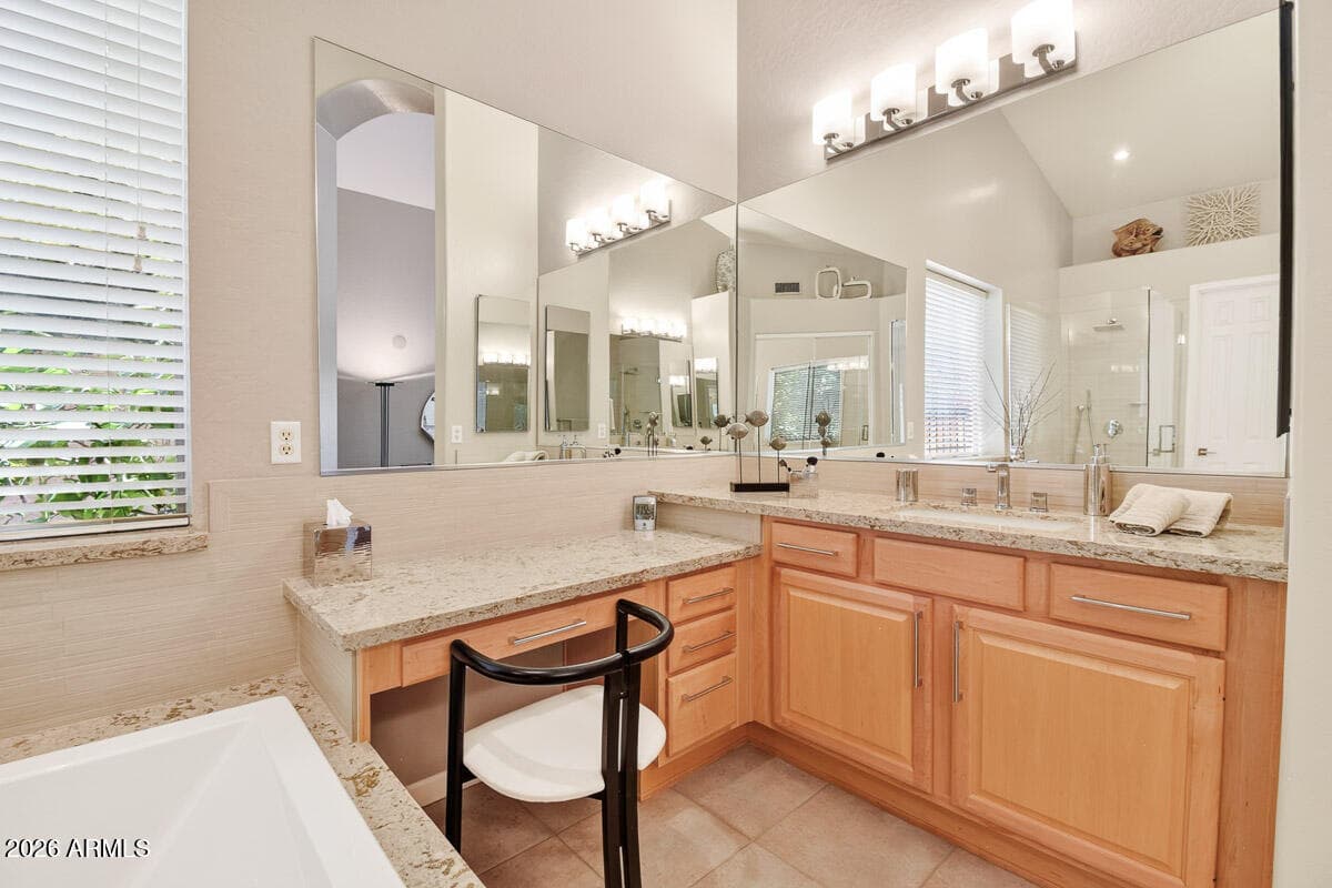 1047 W ARMSTRONG Way, Chandler, AZ 85286 — photo 28 of 60