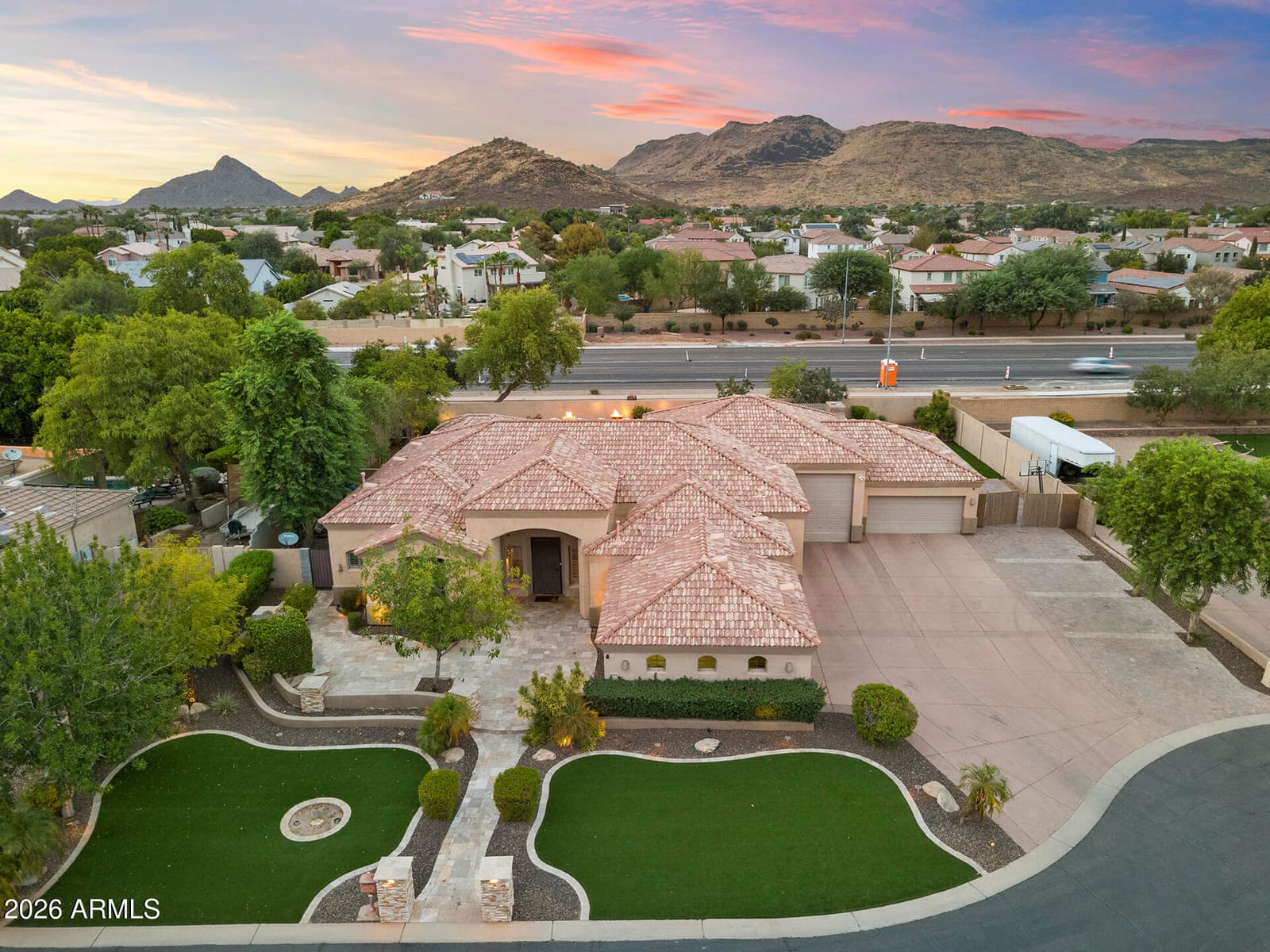 4744 W VILLA LINDA Drive, Glendale, AZ 85310 — photo 1 of 62