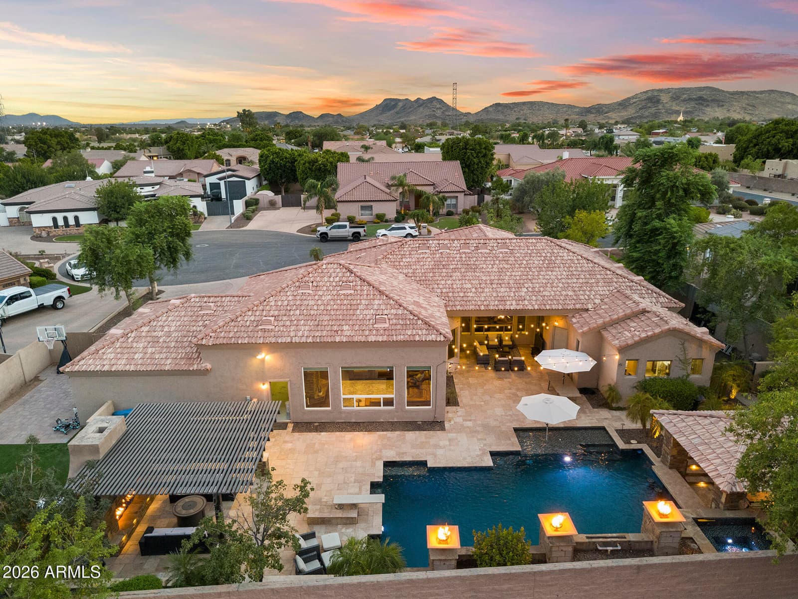 4744 W VILLA LINDA Drive, Glendale, AZ 85310 — photo 3 of 62