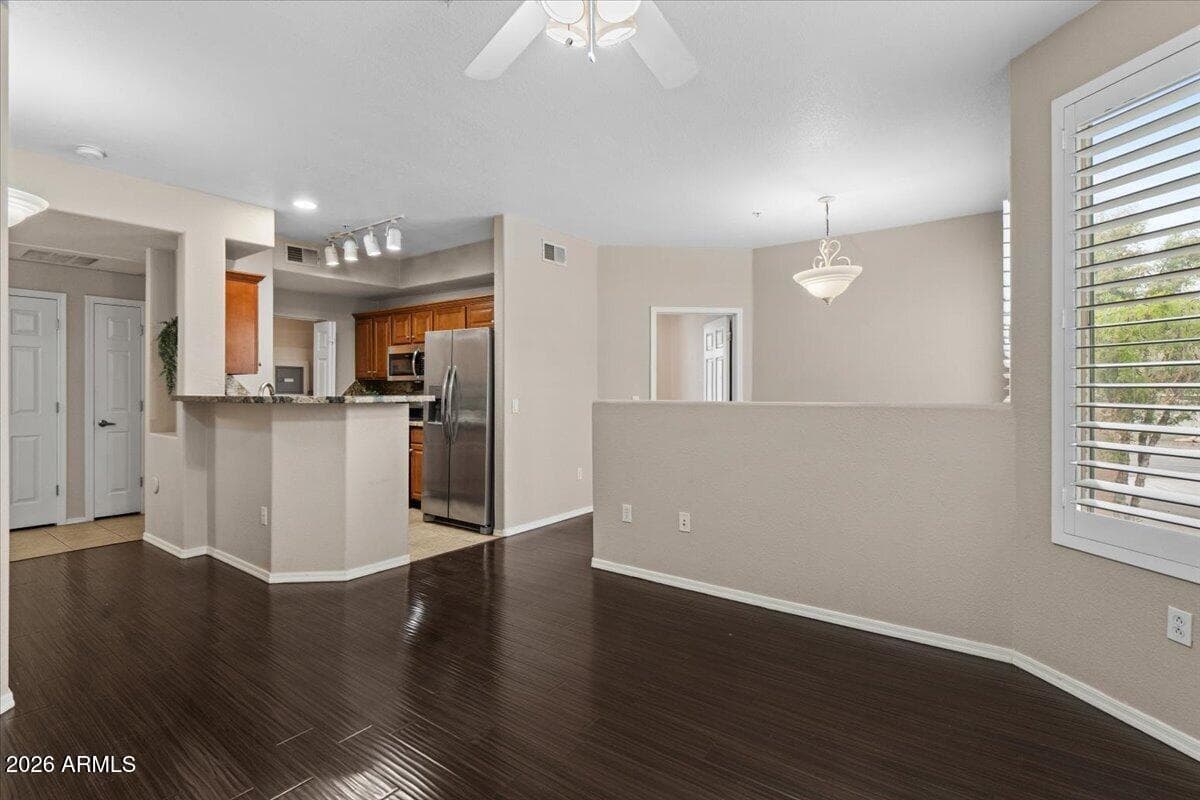 420 W 1ST Street 217, Tempe, AZ 85281 — photo 15 of 33