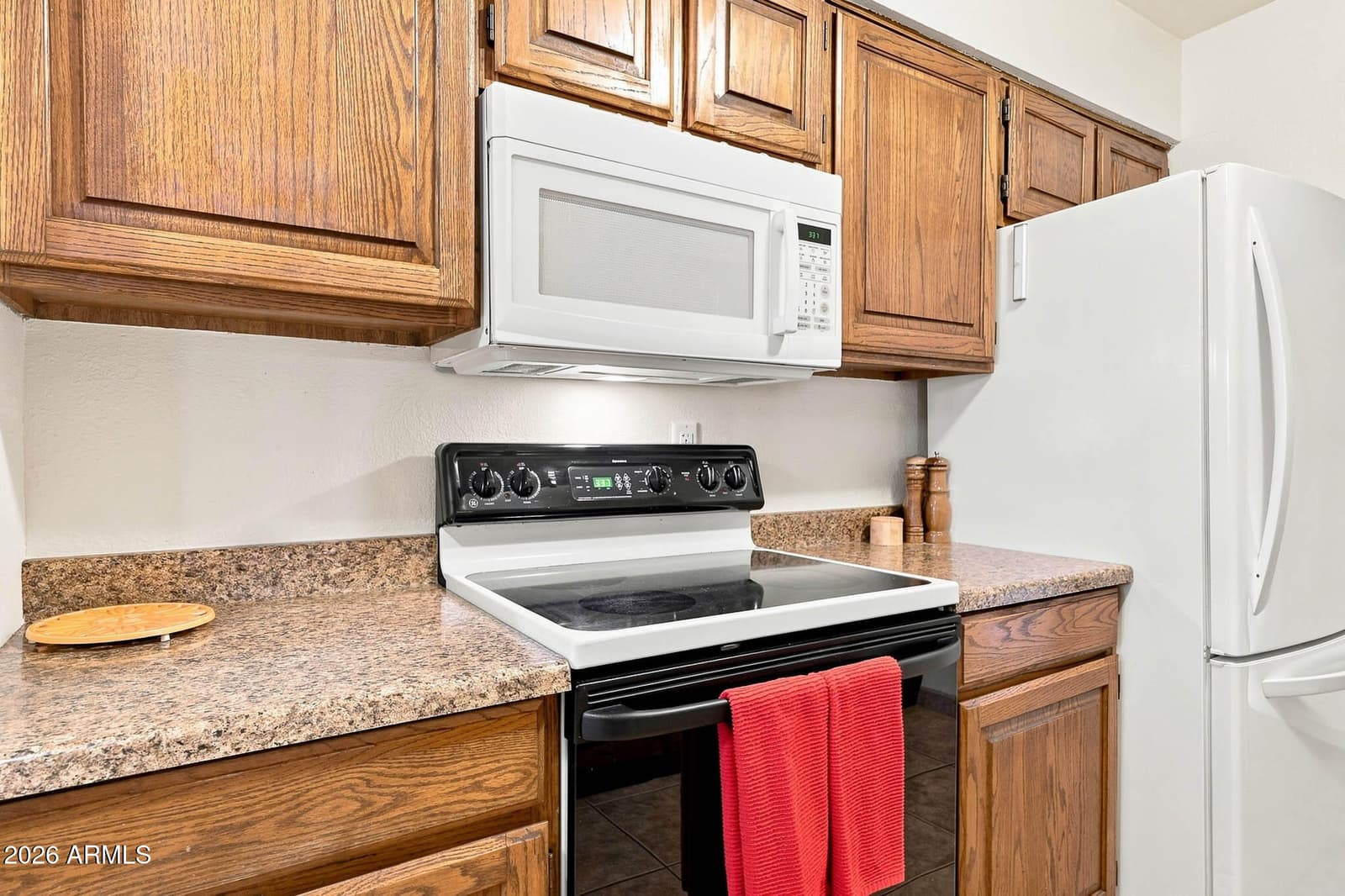 11025 N 43RD Drive, Glendale, AZ 85304 — photo 14 of 34