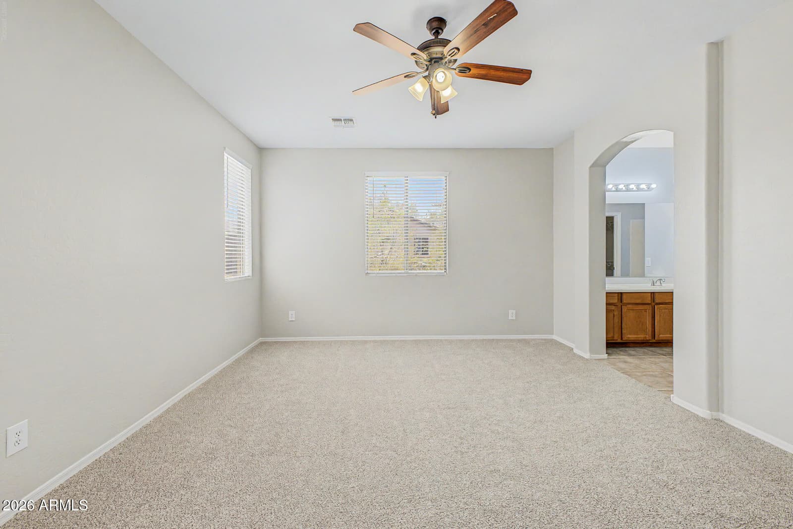 4190 S PONDEROSA Drive, Gilbert, AZ 85297 — photo 21 of 35