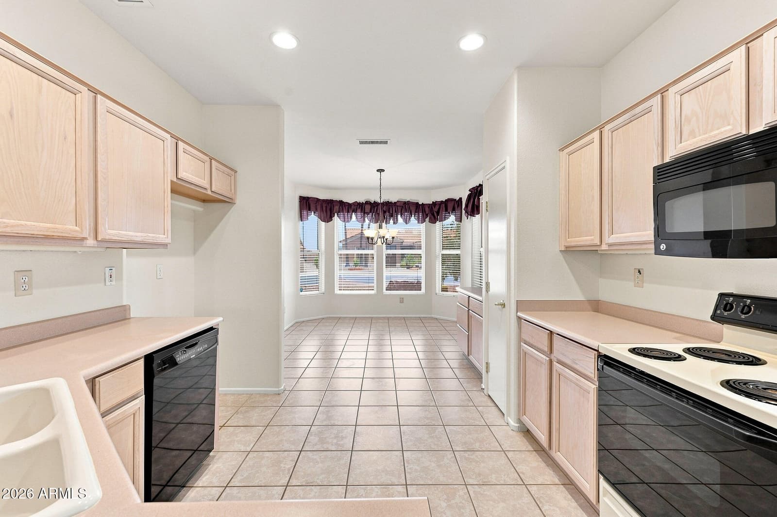 14830 W HORSEMAN Lane, Sun City West, AZ 85375 — photo 14 of 34