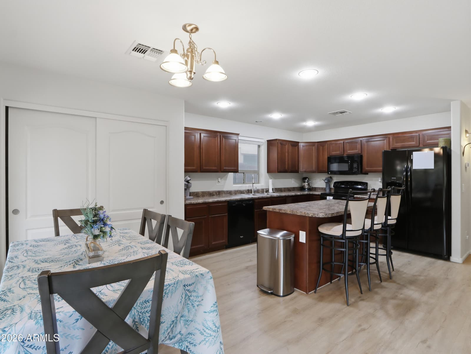 9838 W SALTER Drive, Peoria, AZ 85382 — photo 4 of 37
