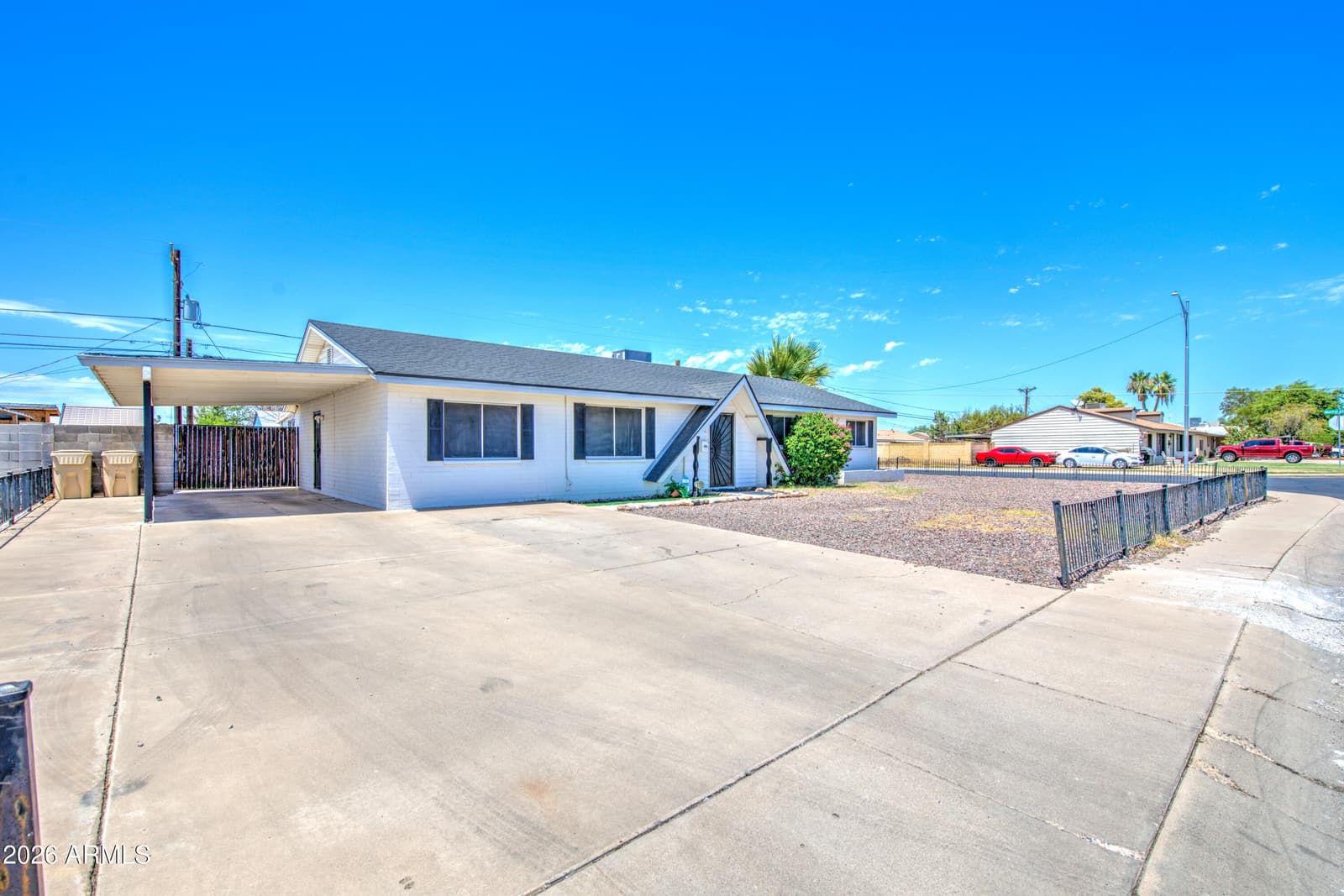 5722 N 62nd Drive, Glendale, AZ 85301 — photo 1 of 38
