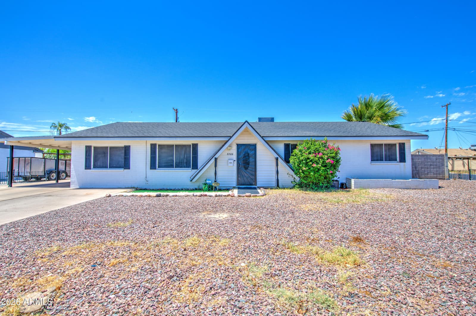 5722 N 62nd Drive, Glendale, AZ 85301 — photo 3 of 38