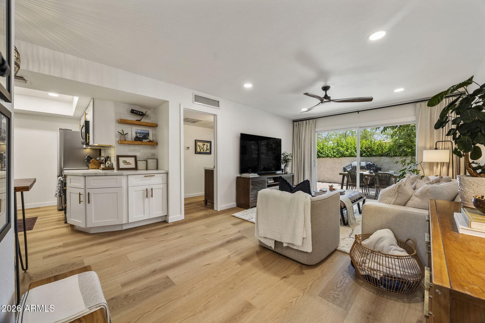 7350 N Vía Paseo Del Sur R105, Scottsdale, AZ 85258 — photo 1 of 30