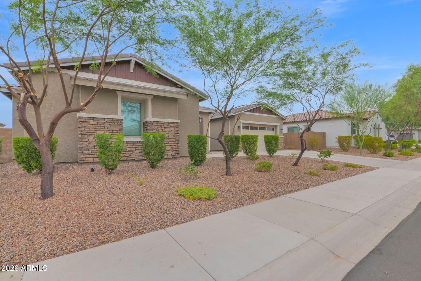 12639 W Oyer Lane, Peoria, AZ 85383 — photo 2 of 54