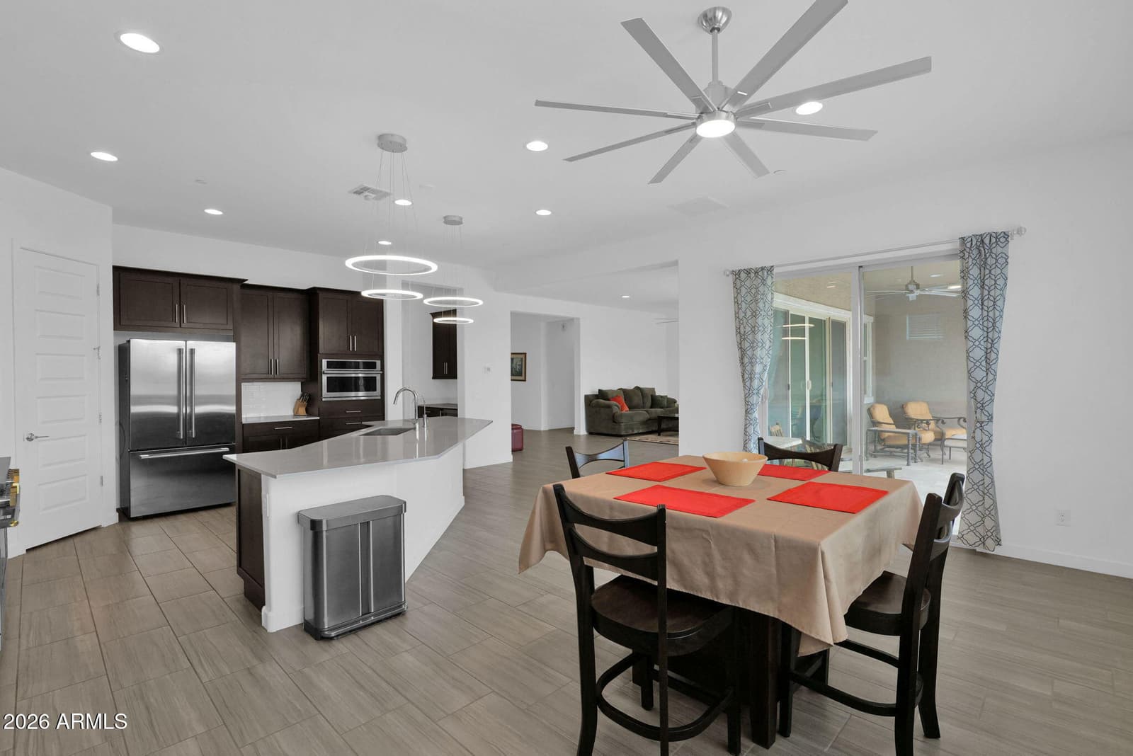 12639 W Oyer Lane, Peoria, AZ 85383 — photo 14 of 54