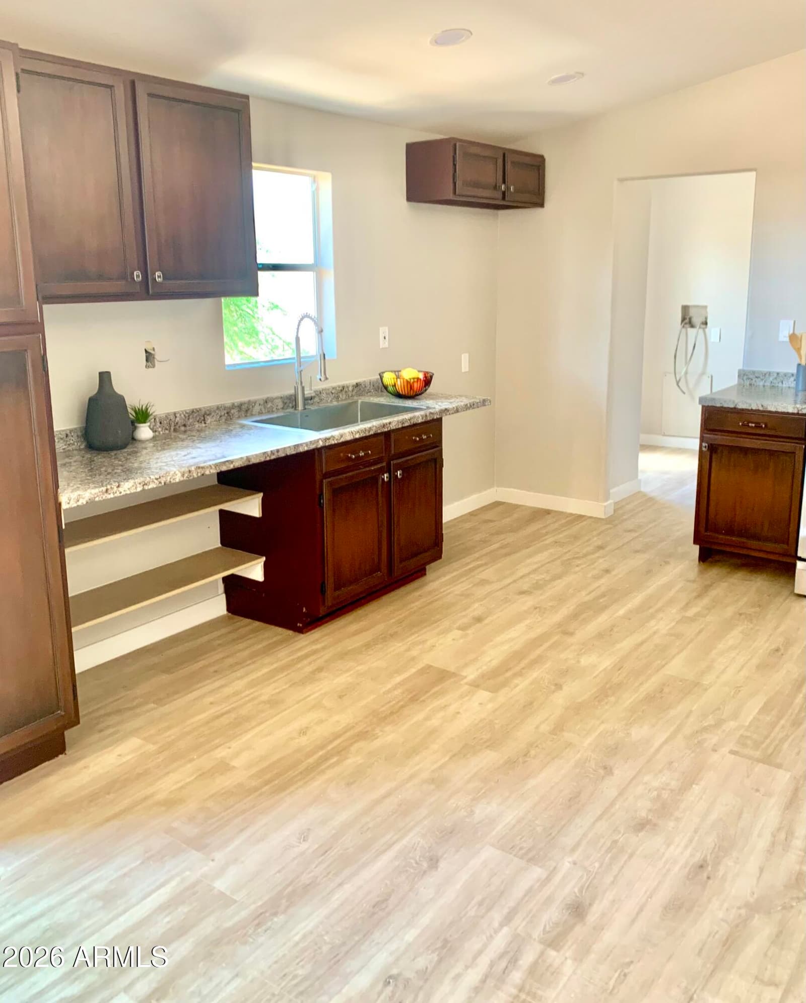 655 S 96TH Place, Mesa, AZ 85208 — photo 3 of 17