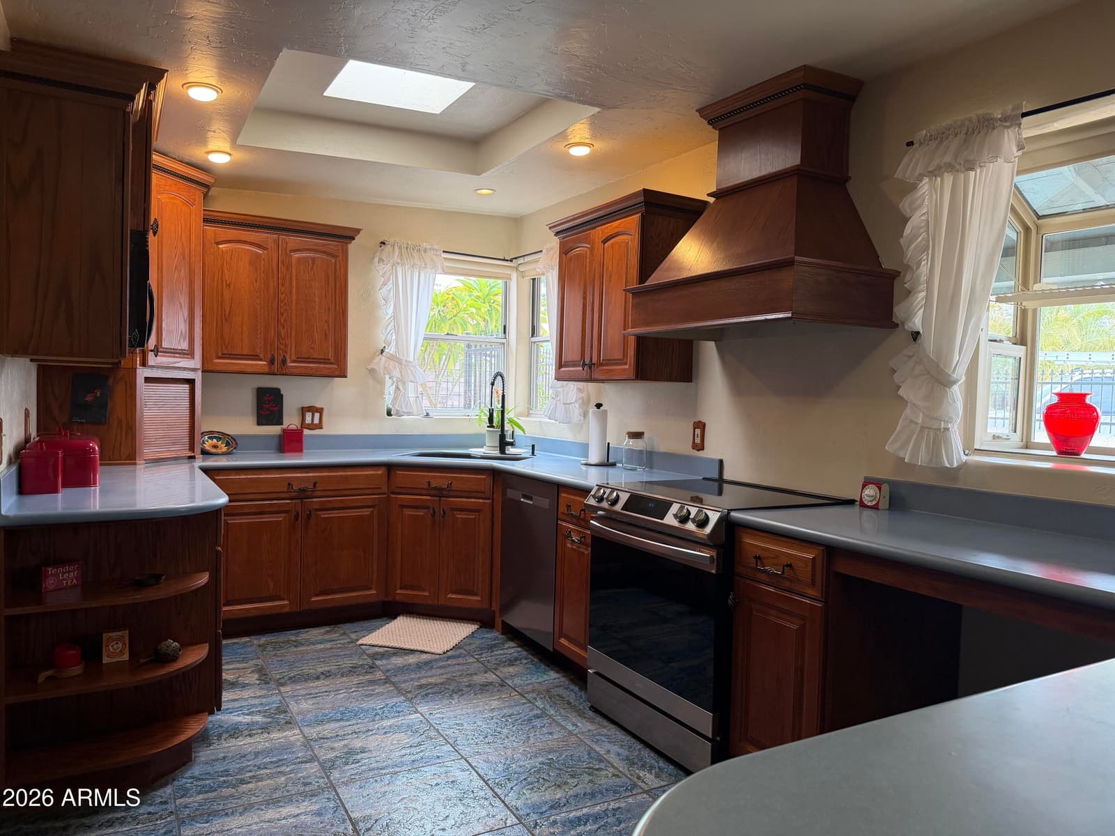 8712 E Main Street, Mesa, AZ 85207 — photo 15 of 57