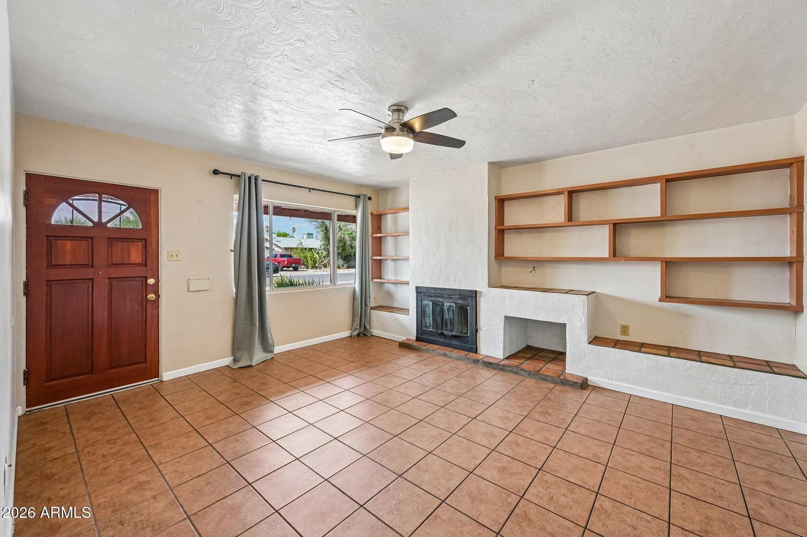 1315 E LEMON Street, Tempe, AZ 85281 — photo 3 of 22