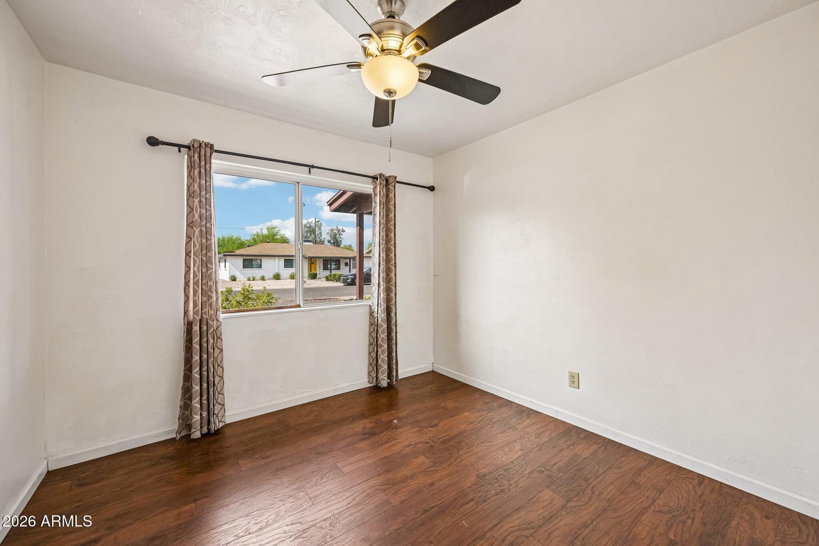 1315 E LEMON Street, Tempe, AZ 85281 — photo 13 of 22