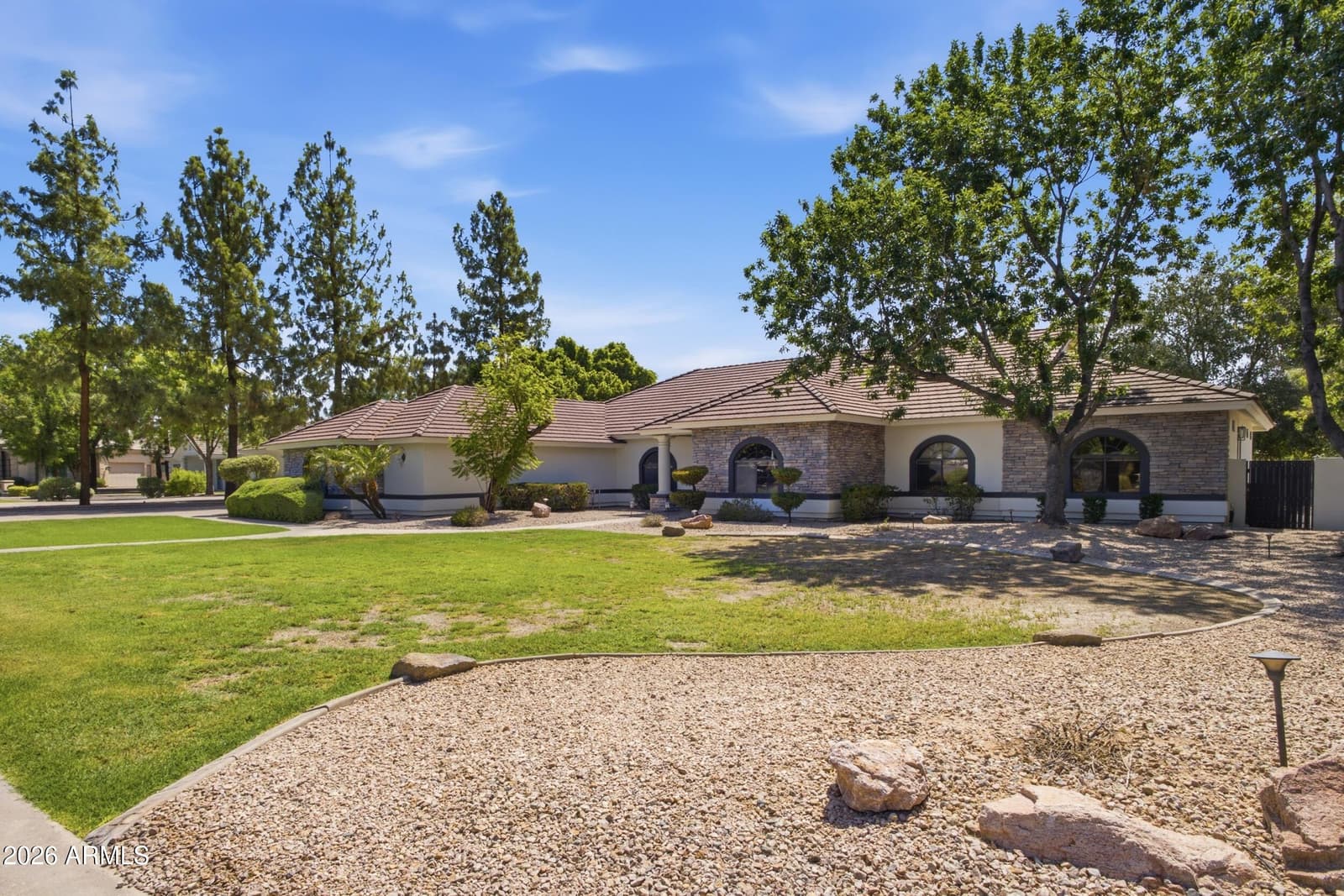 4451 E DESERT Lane, Gilbert, AZ 85234 — photo 2 of 68