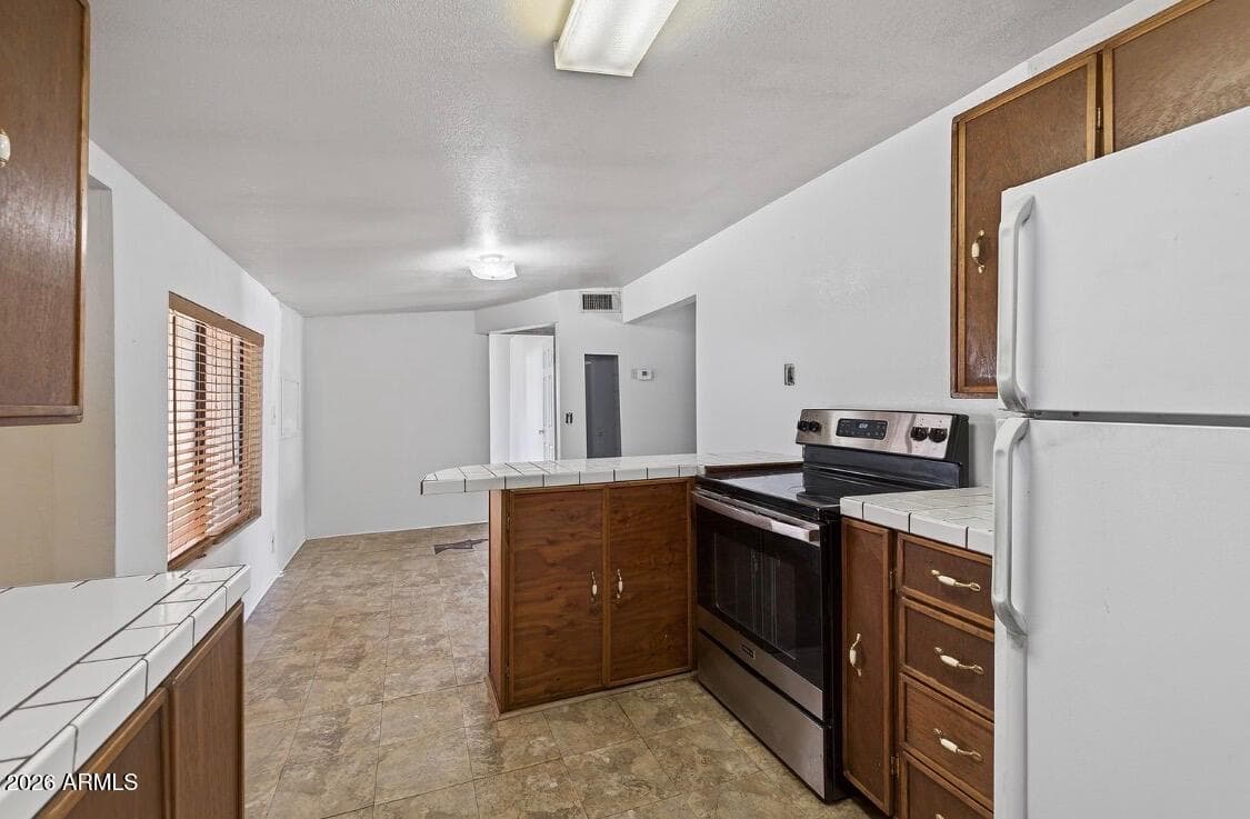 5499 S GLENDALE Avenue, Globe, AZ 85501 — photo 8 of 22