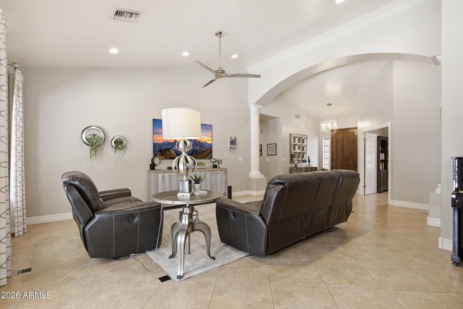 4451 E DESERT Lane, Gilbert, AZ 85234 — photo 15 of 68