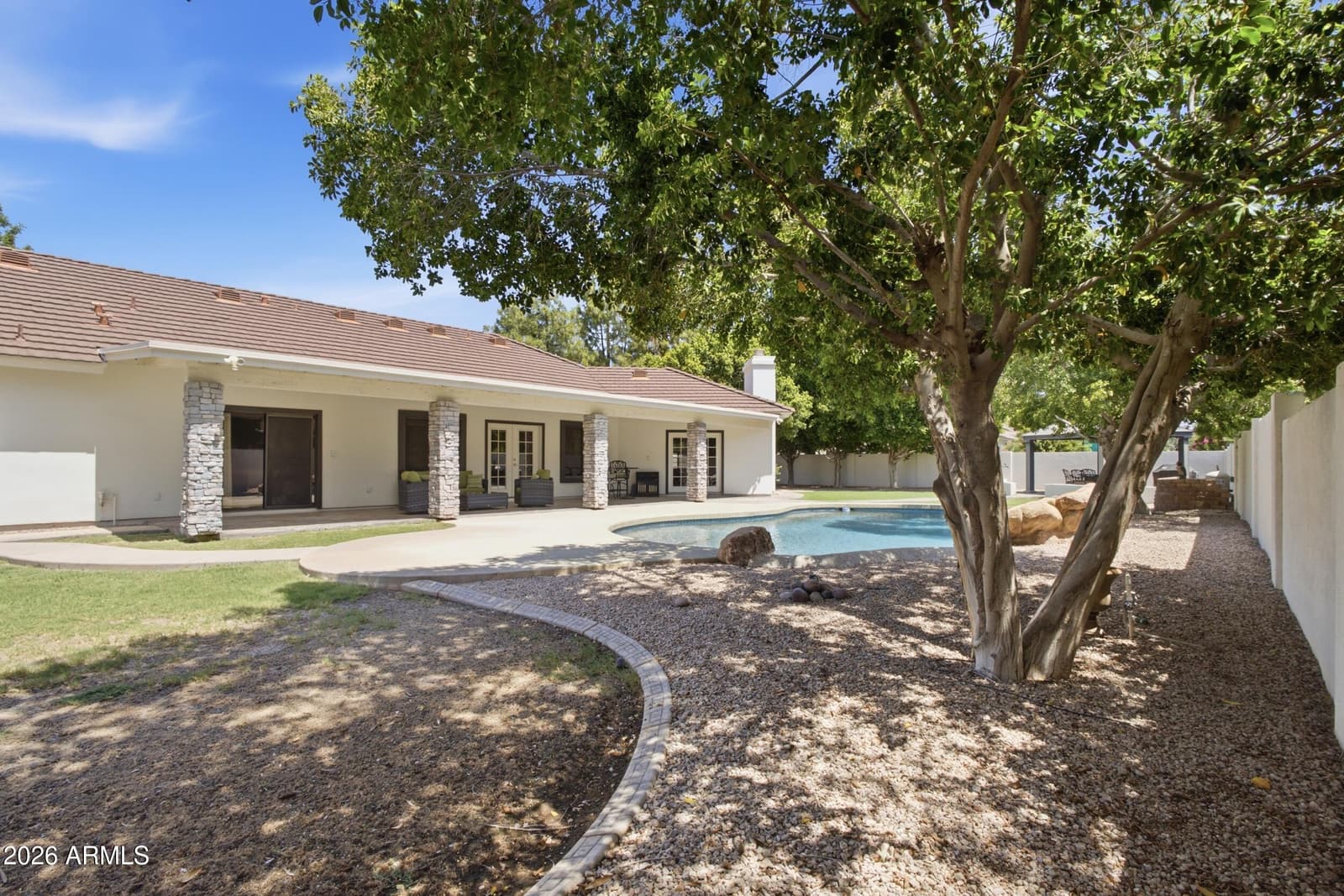 4451 E DESERT Lane, Gilbert, AZ 85234 — photo 8 of 68