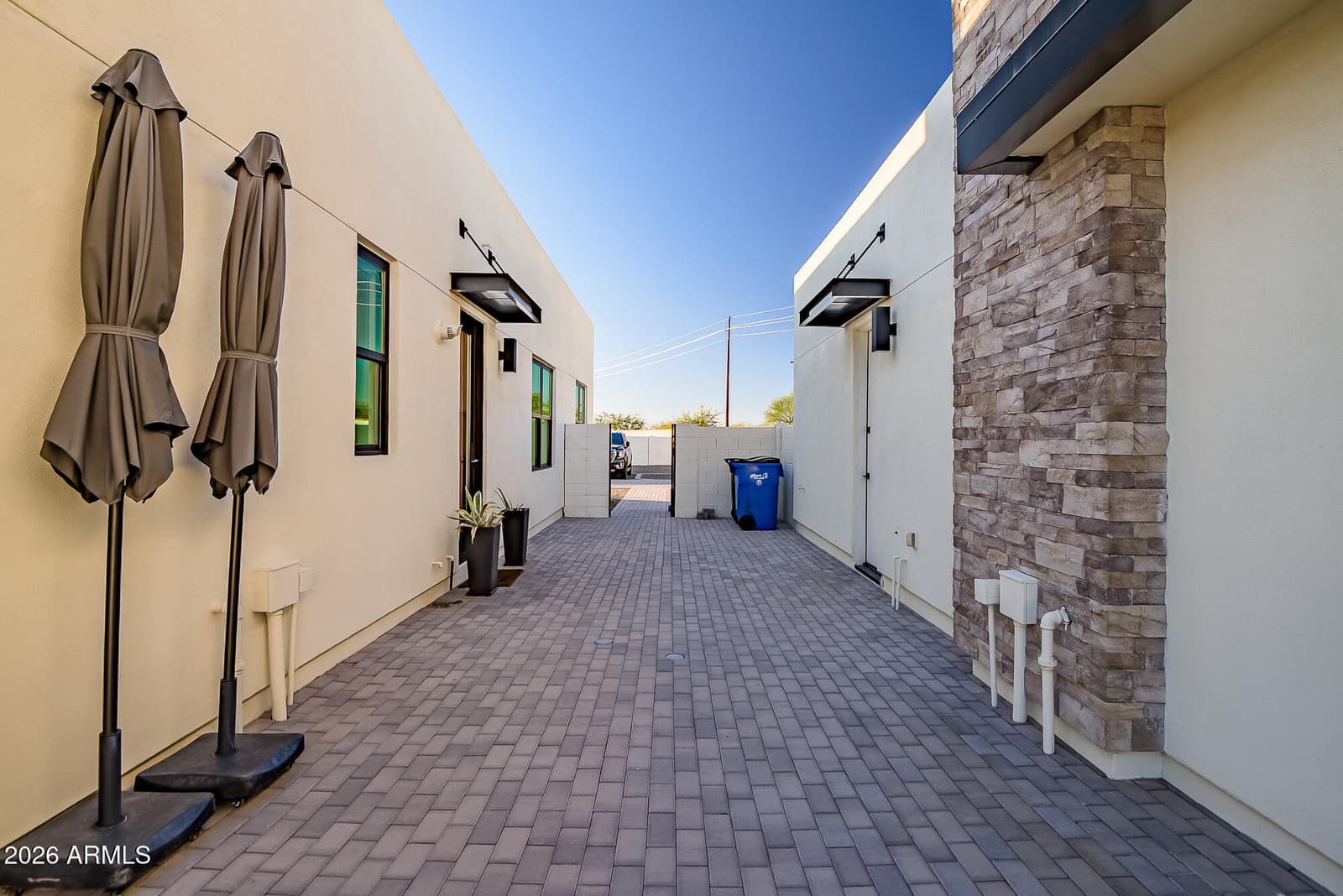 3964 E PENEDES Drive, Gilbert, AZ 85298 — photo 85 of 101
