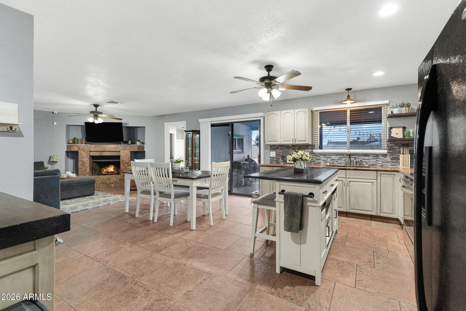 828 N Terrace Street, Mesa, AZ 85203 — photo 9 of 45