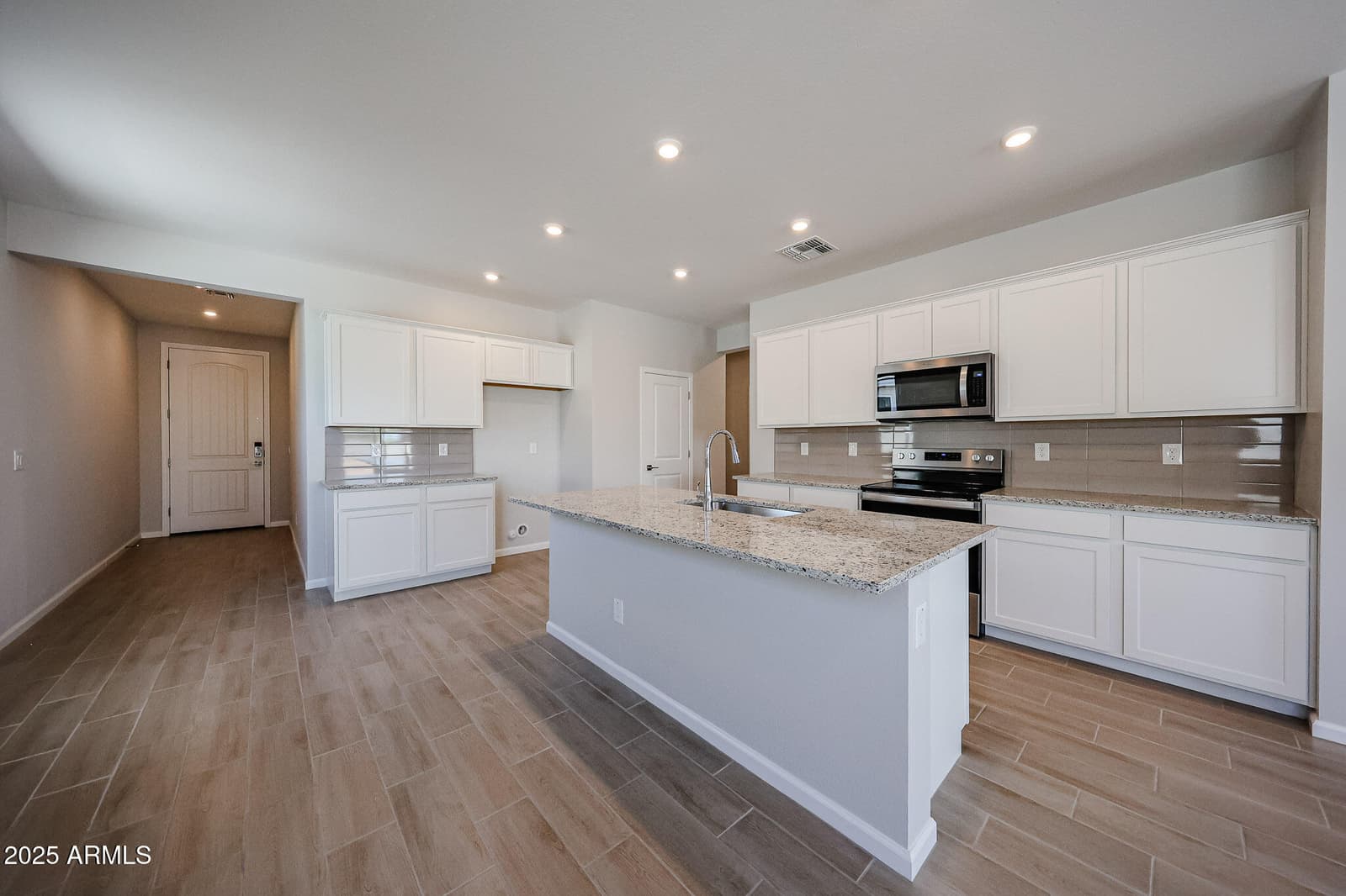18267 W CALLE LEJOS, Surprise, AZ 85387 — photo 2 of 27