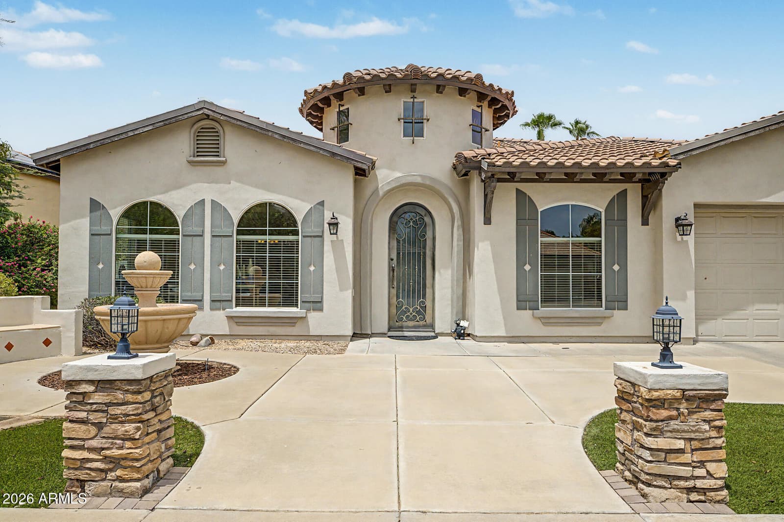 440 E Crescent Place, Chandler, AZ 85249 — photo 4 of 42