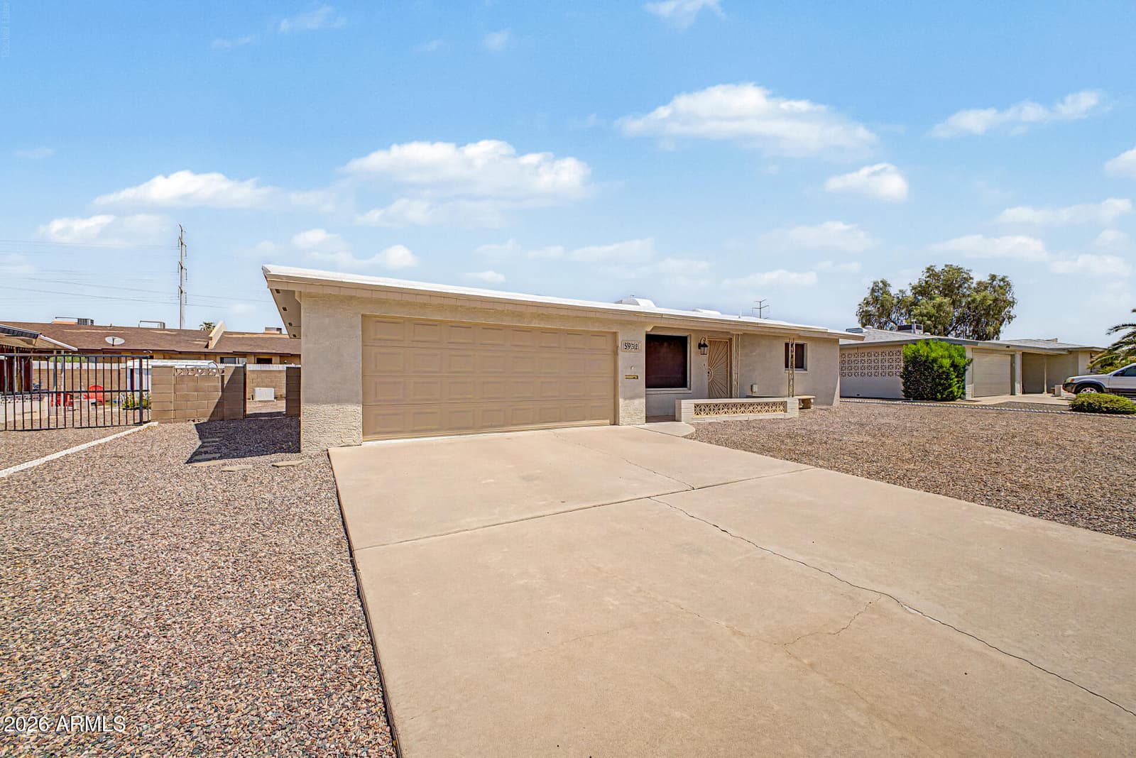 5932 E BUTTE Street, Mesa, AZ 85205 — photo 6 of 36