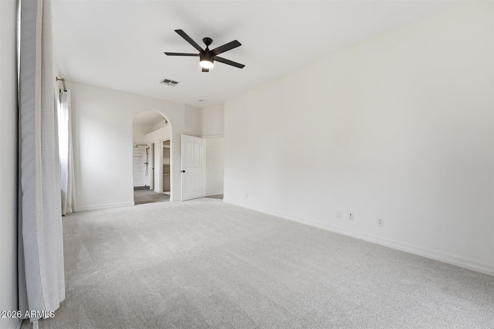 26428 N 42ND Place, Phoenix, AZ 85050 — photo 12 of 27