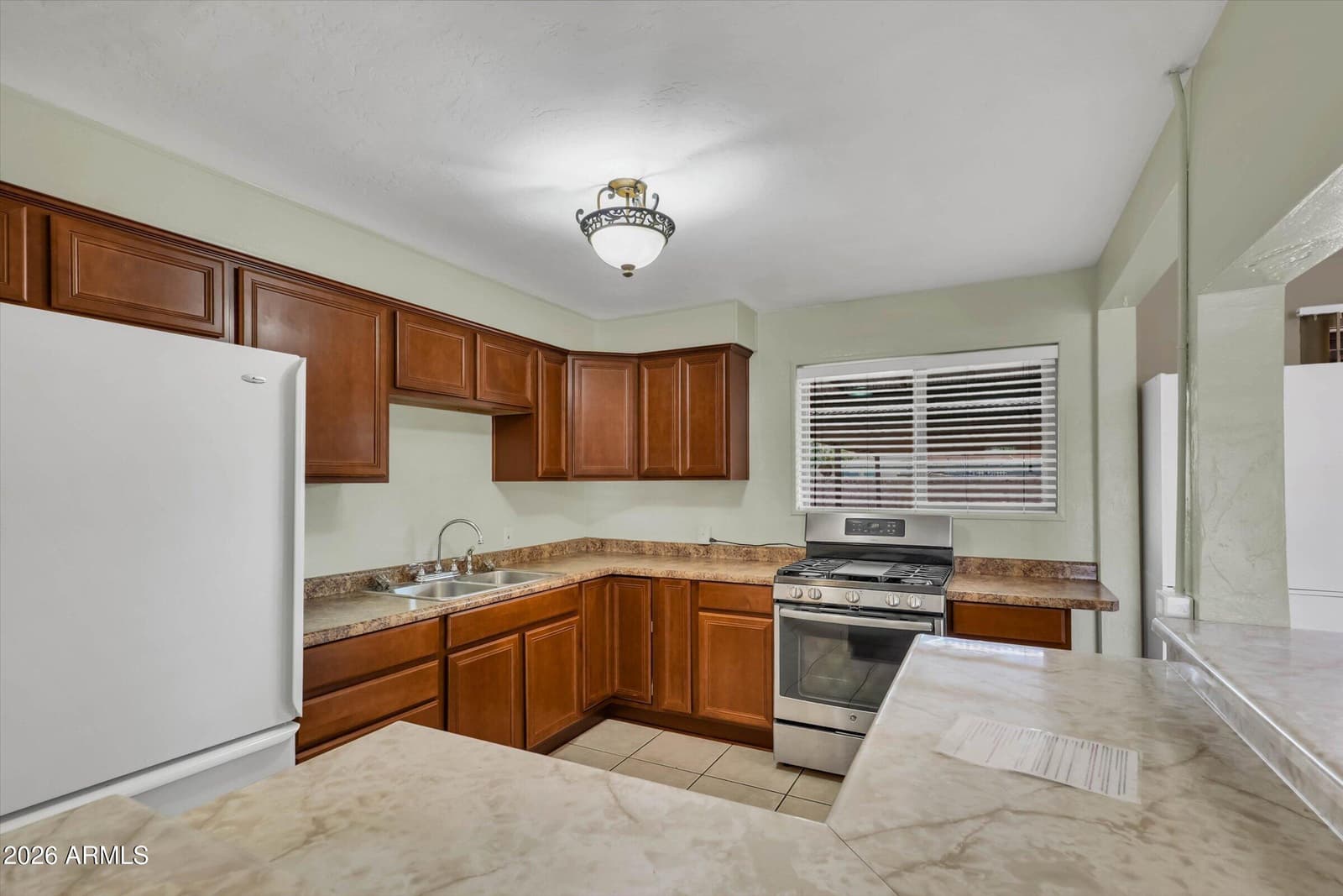 3027 W LUKE Avenue, Phoenix, AZ 85017 — photo 15 of 43