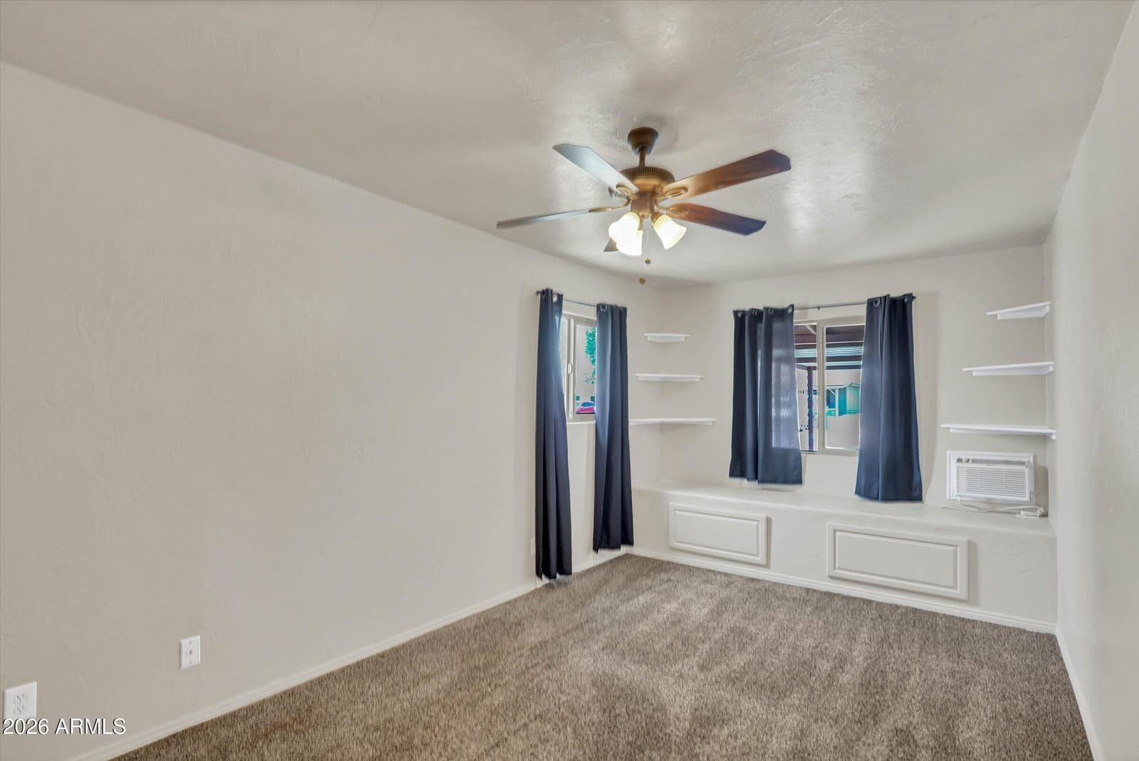 3027 W LUKE Avenue, Phoenix, AZ 85017 — photo 16 of 43