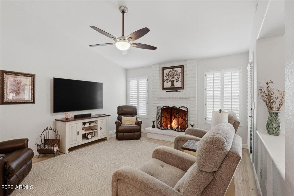 8811 W KIMBERLY Way, Peoria, AZ 85382 — photo 5 of 44