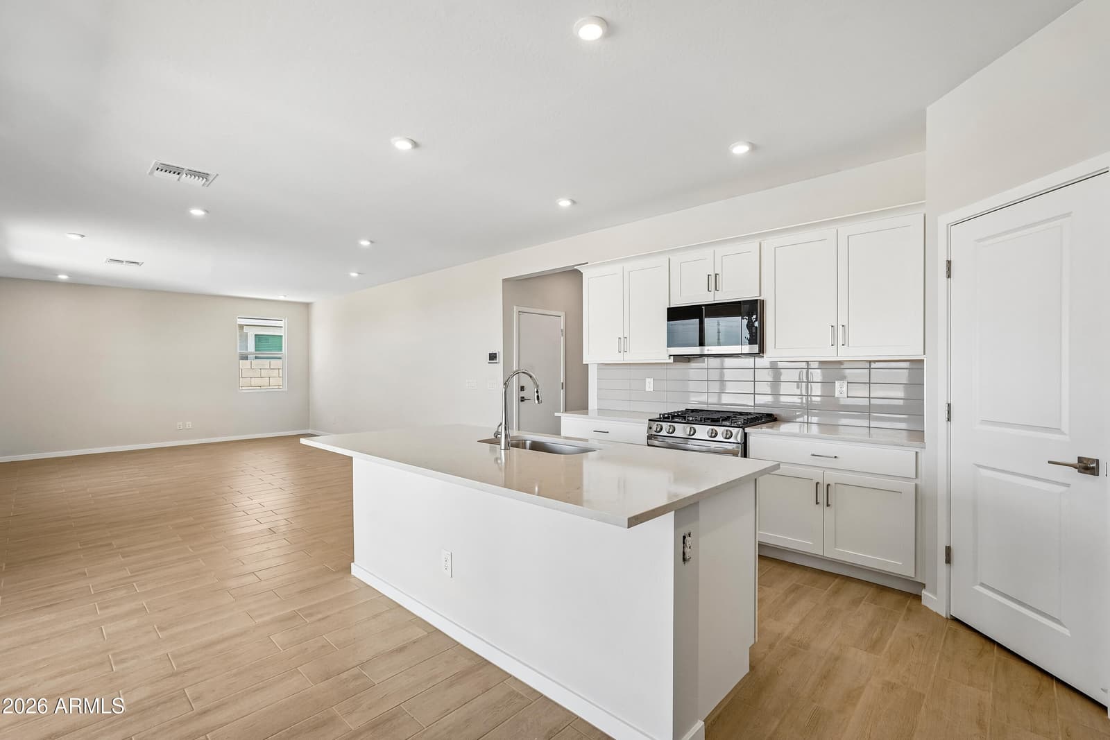 17943 W CREEDANCE Boulevard, Surprise, AZ 85387 — photo 16 of 41