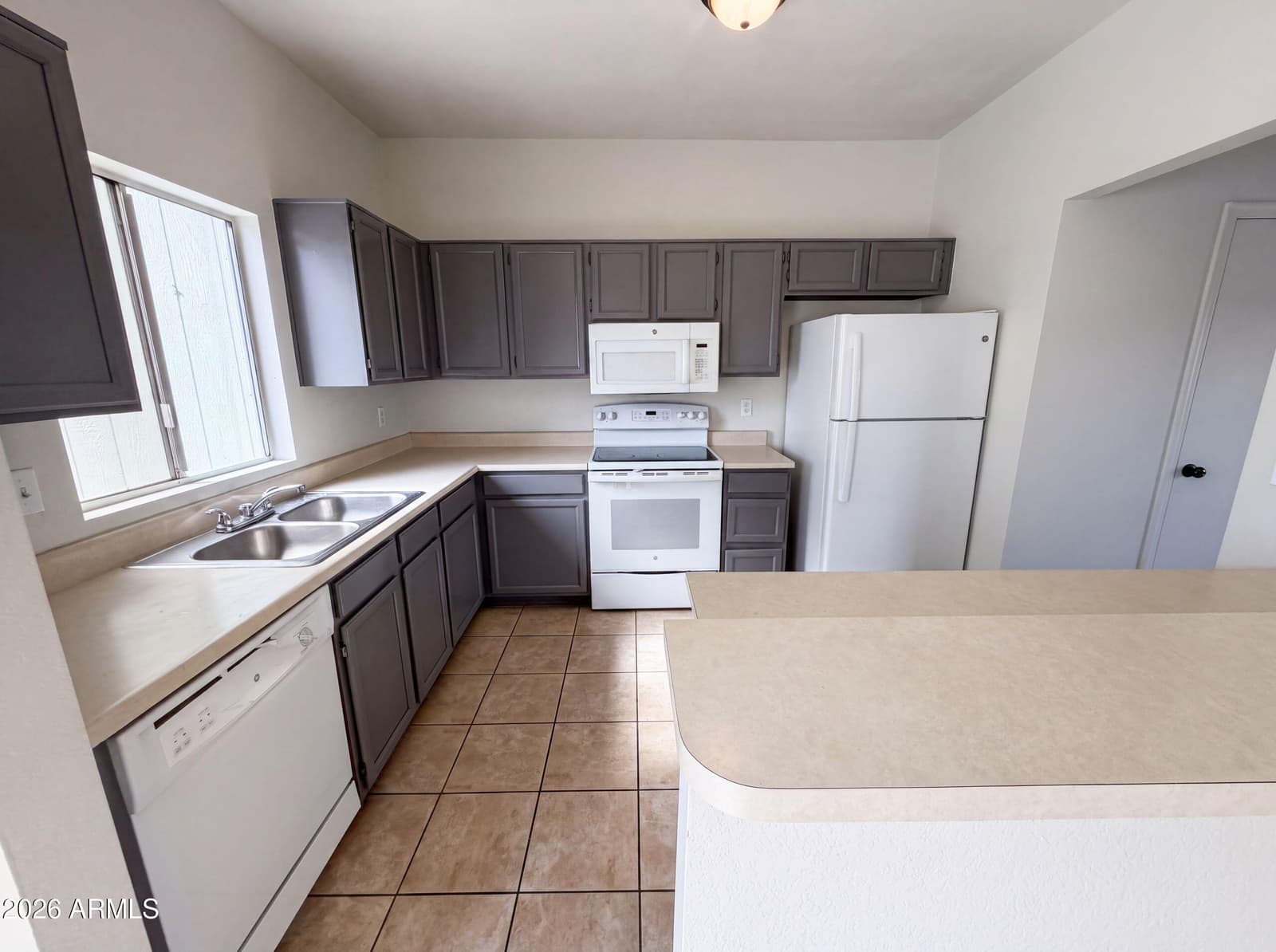 1601 N SABA Street 273, Chandler, AZ 85225 — photo 8 of 17