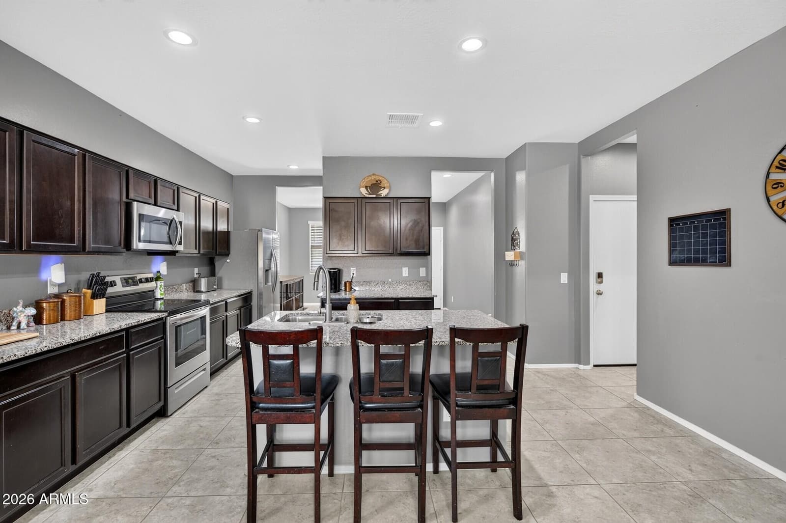 25666 W DESERT Drive, Buckeye, AZ 85326 — photo 11 of 39