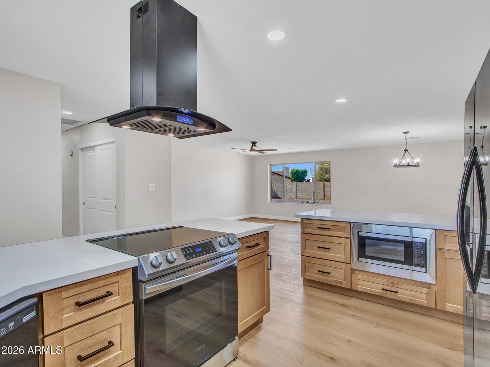 4915 W SHANGRI LA Road, Glendale, AZ 85304 — photo 15 of 61