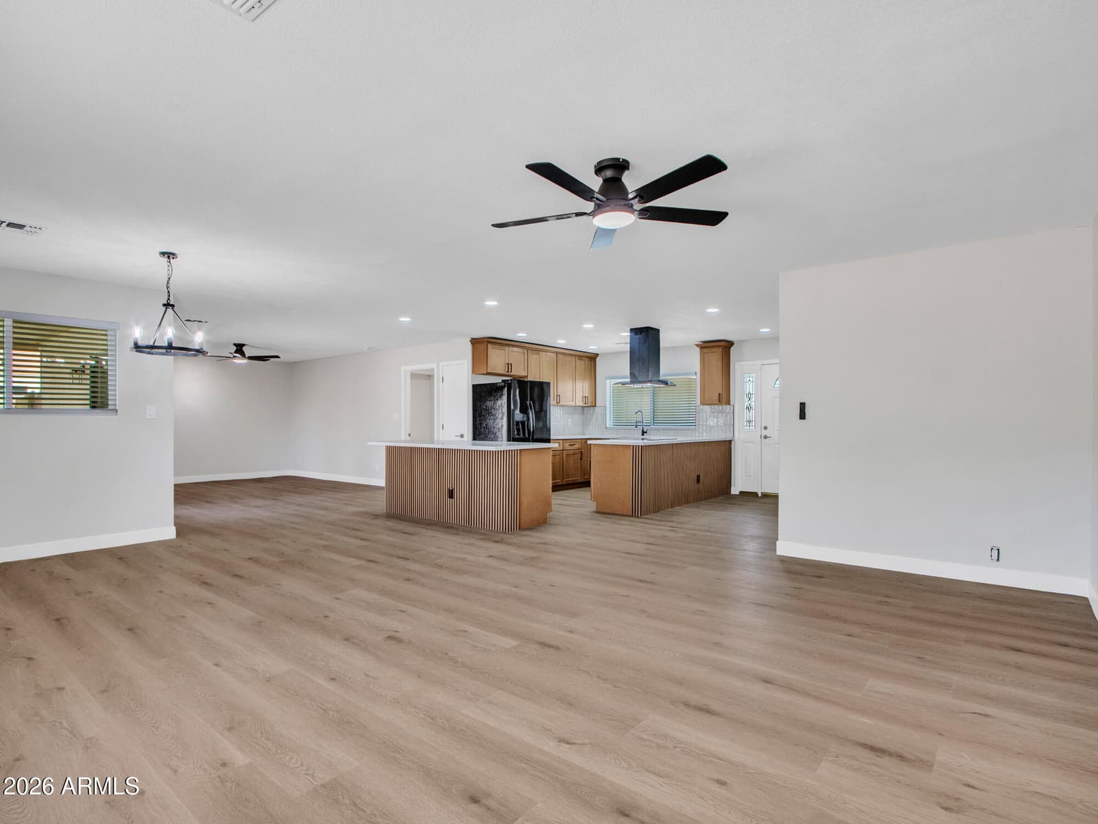 4915 W SHANGRI LA Road, Glendale, AZ 85304 — photo 22 of 61