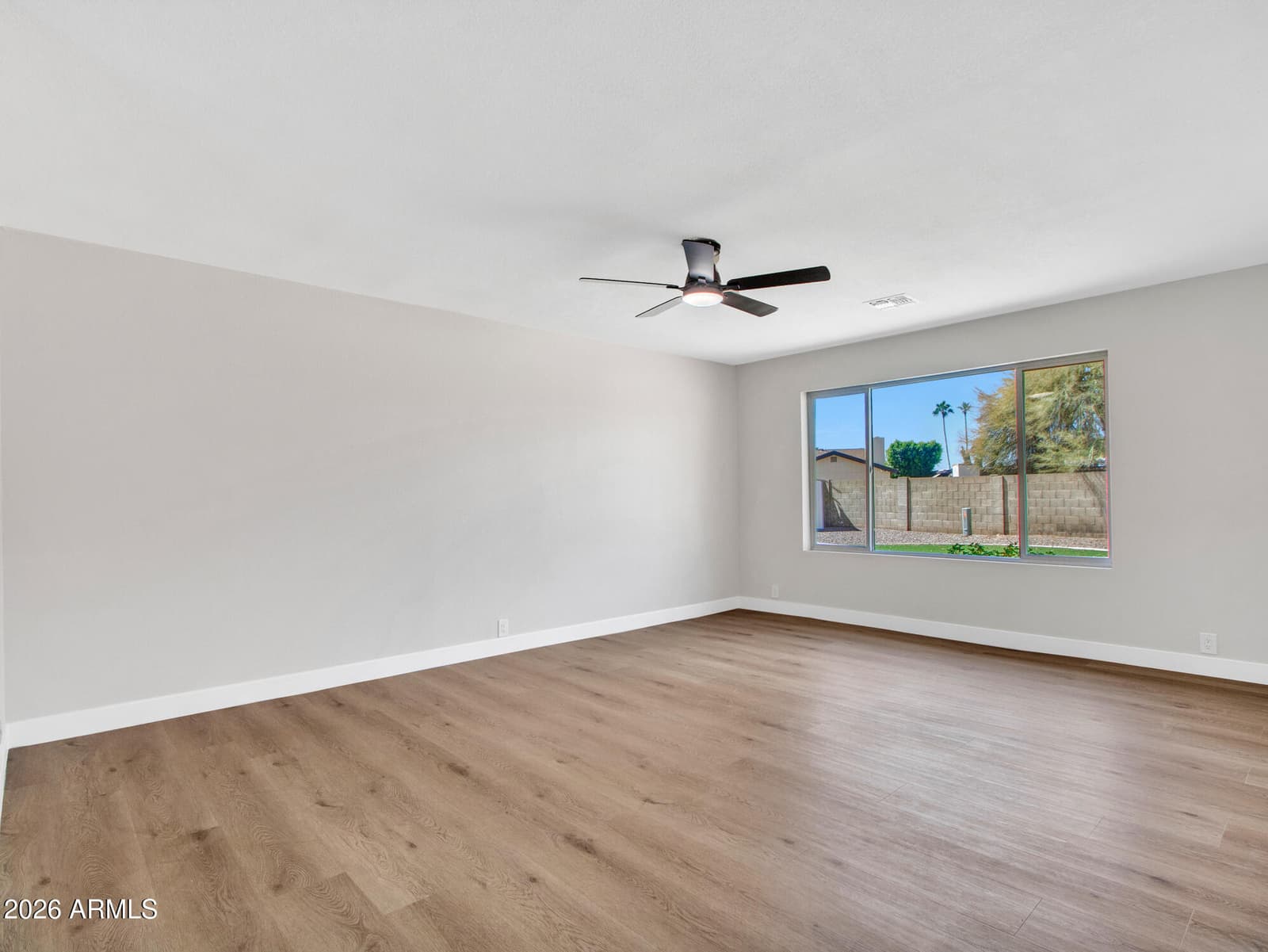 4915 W SHANGRI LA Road, Glendale, AZ 85304 — photo 24 of 61