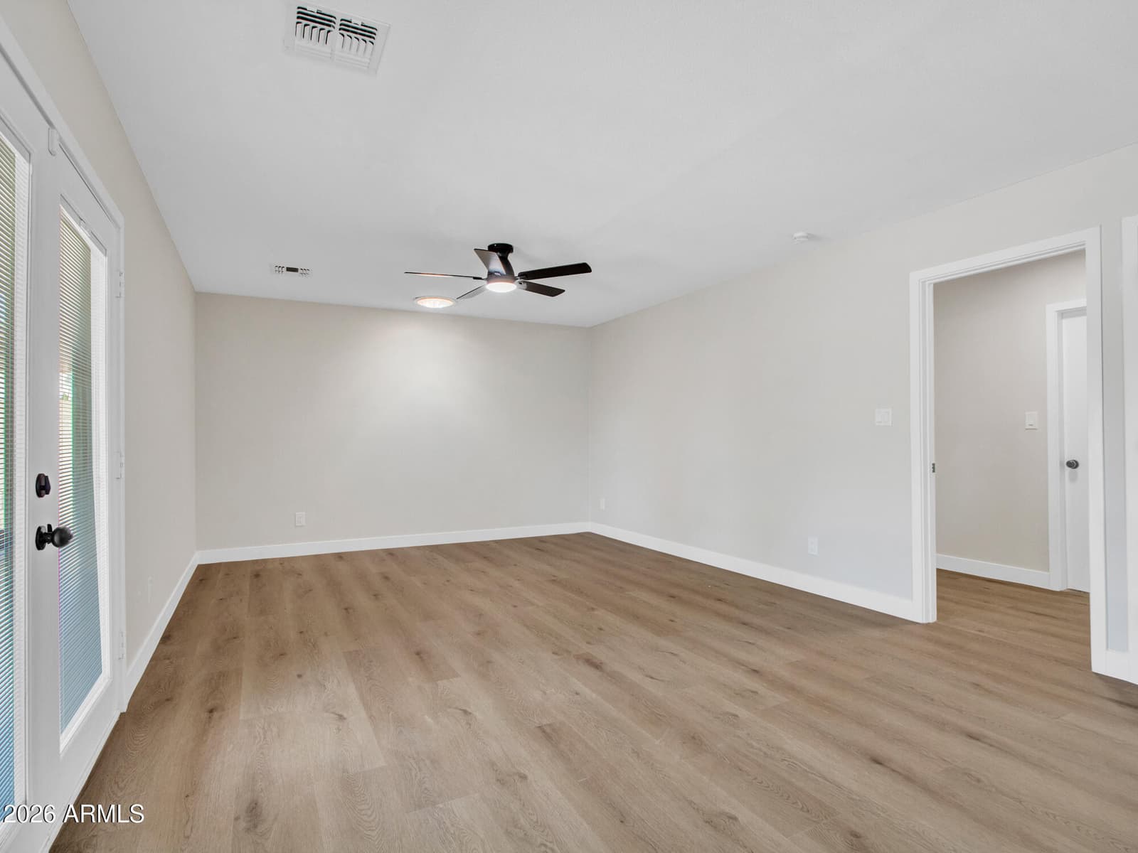 4915 W SHANGRI LA Road, Glendale, AZ 85304 — photo 26 of 61
