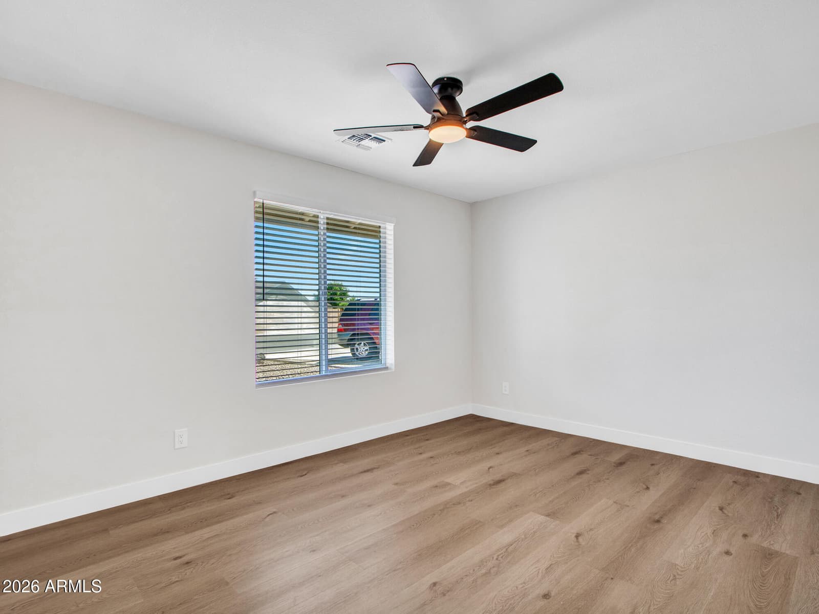 4915 W SHANGRI LA Road, Glendale, AZ 85304 — photo 44 of 61