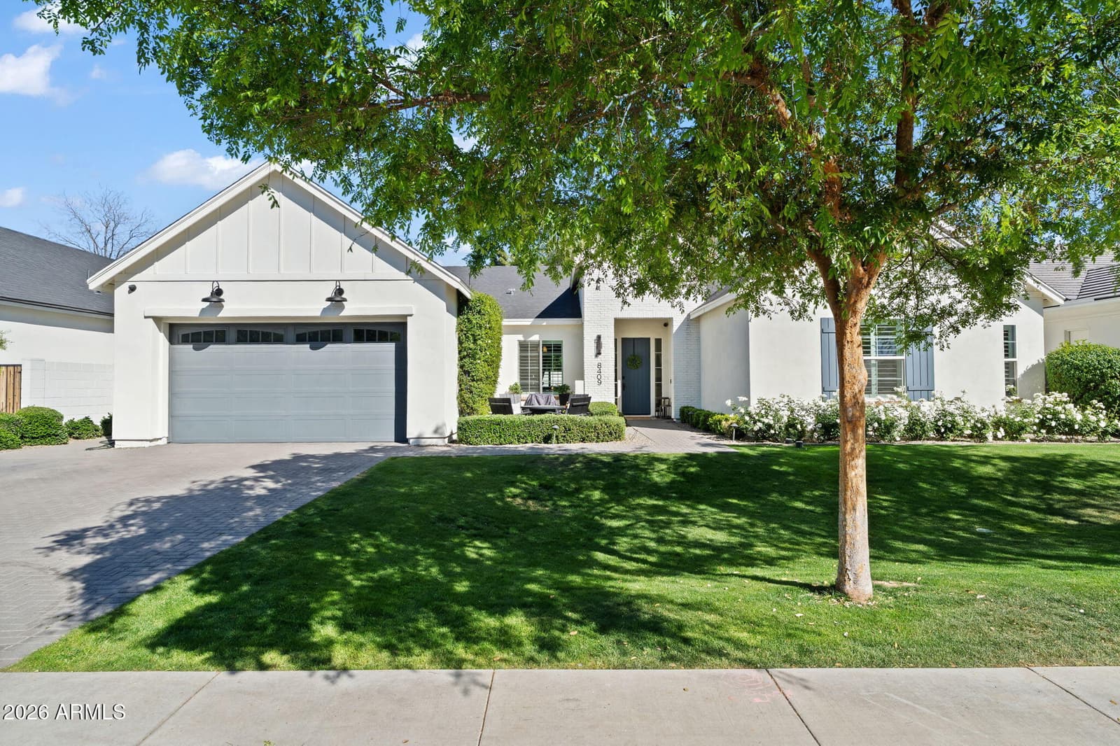 8409 N DILLER GROVE Lane, Phoenix, AZ 85021 — photo 1 of 45