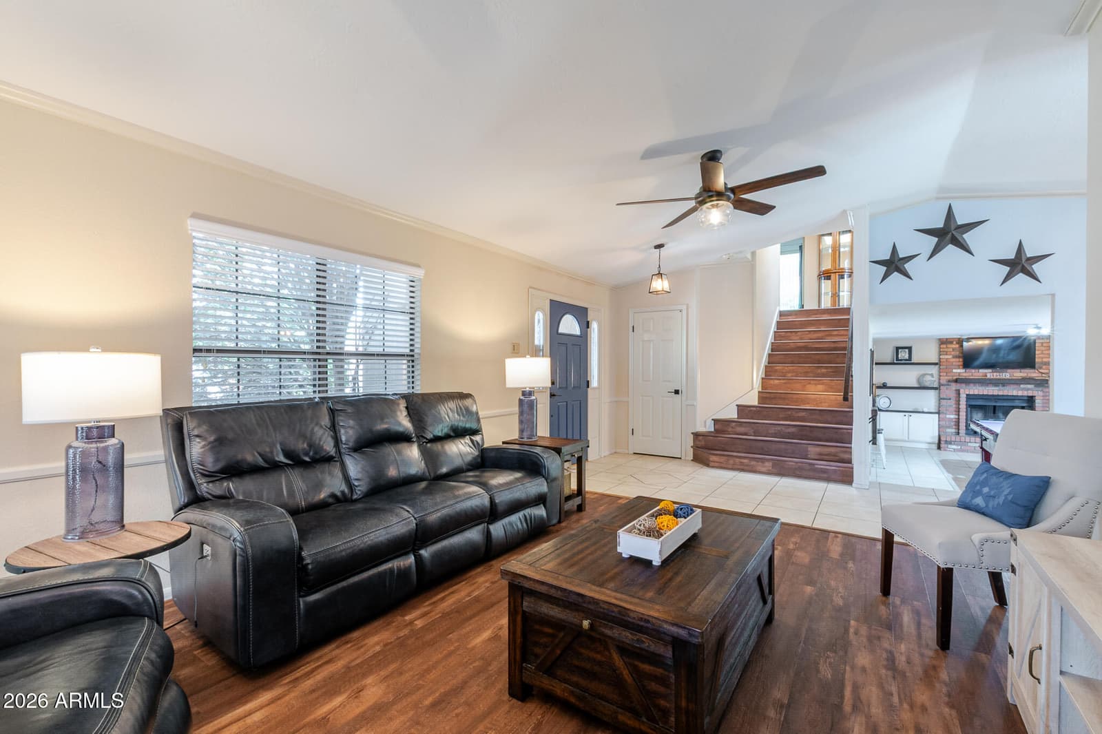 4023 W BEVERLY Lane, Phoenix, AZ 85053 — photo 13 of 86