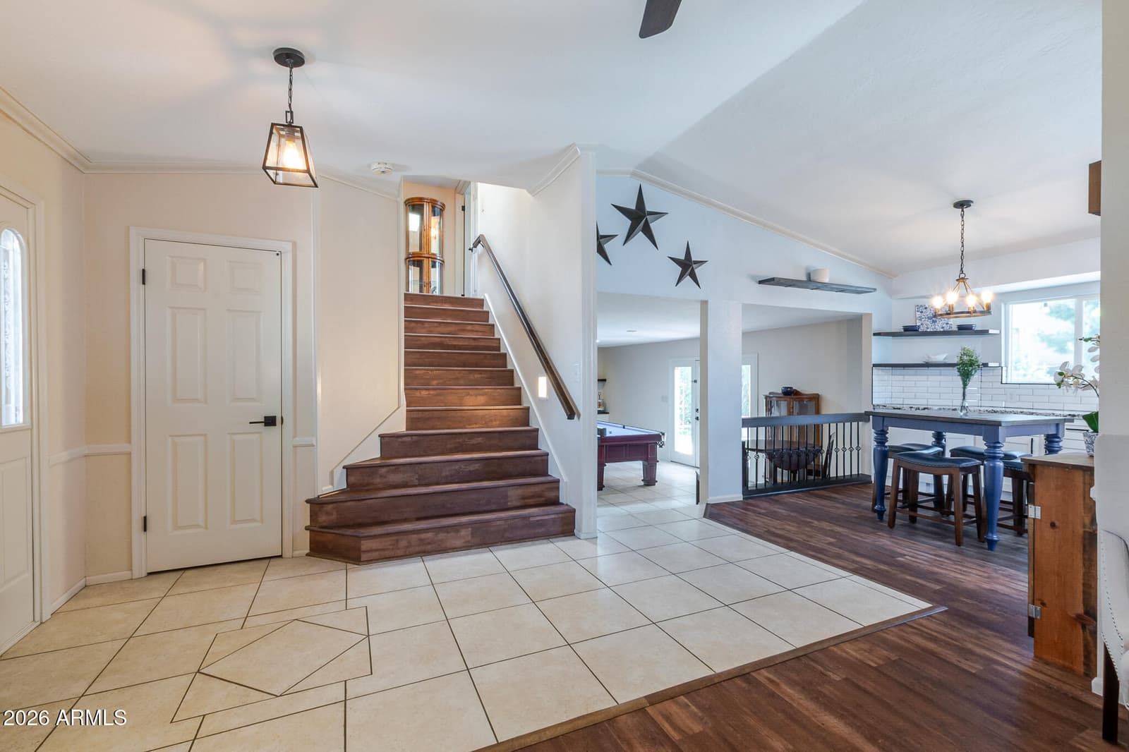 4023 W BEVERLY Lane, Phoenix, AZ 85053 — photo 10 of 86
