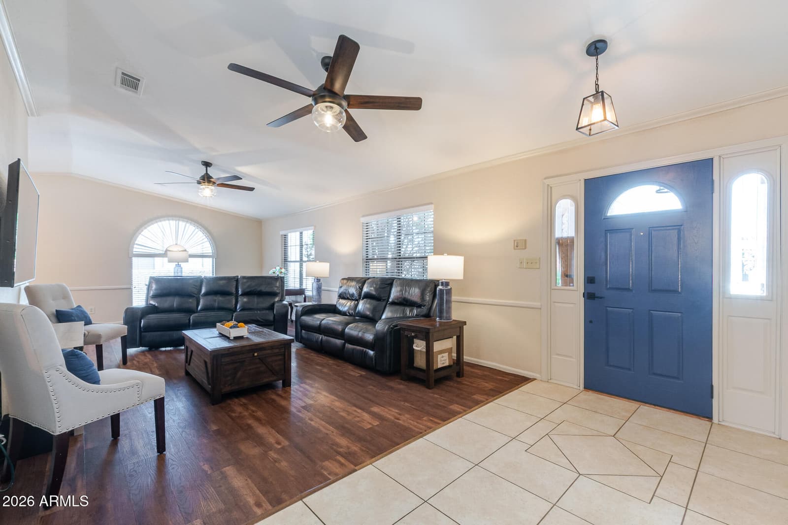 4023 W BEVERLY Lane, Phoenix, AZ 85053 — photo 12 of 86