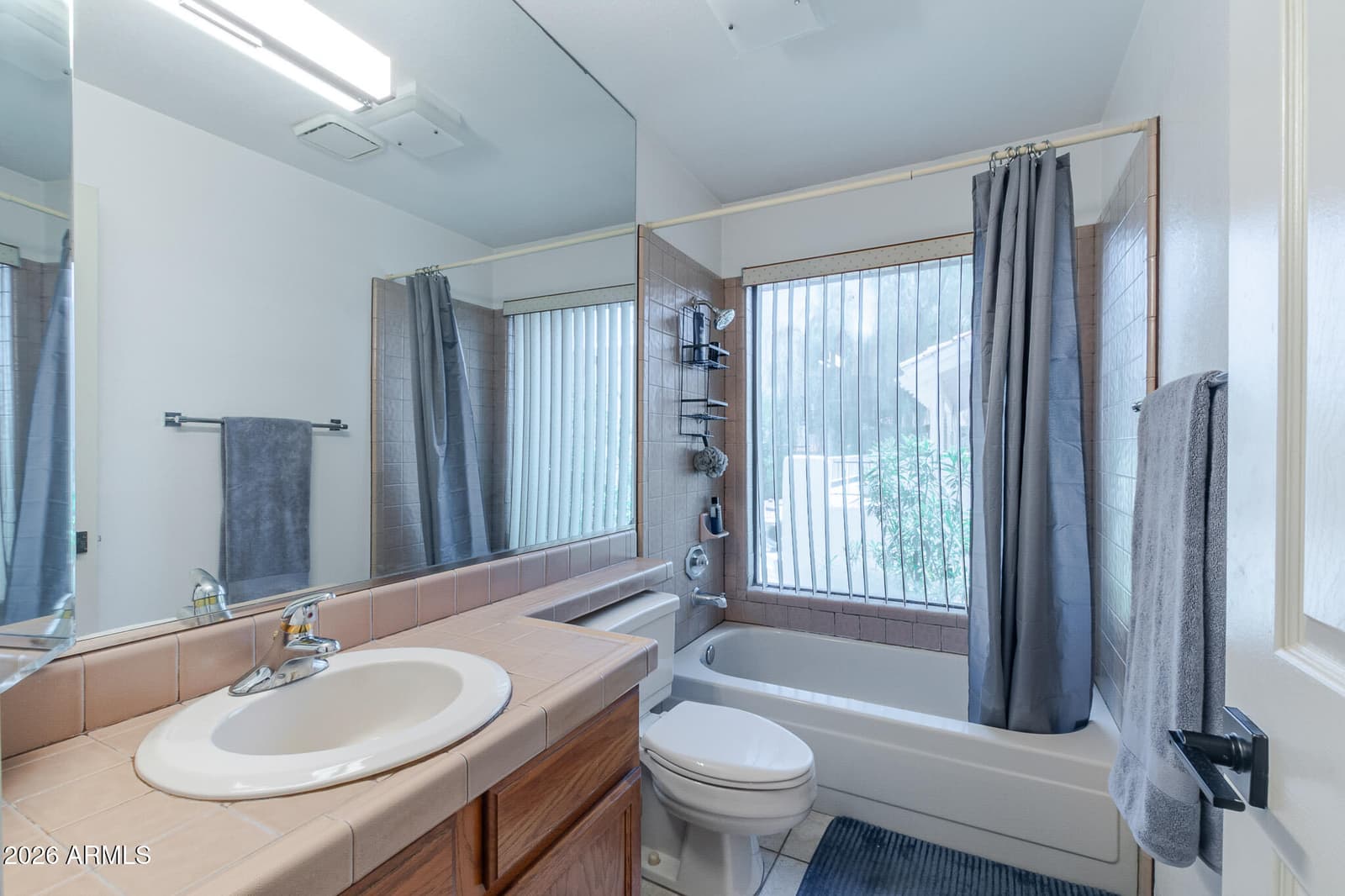 4023 W BEVERLY Lane, Phoenix, AZ 85053 — photo 56 of 86