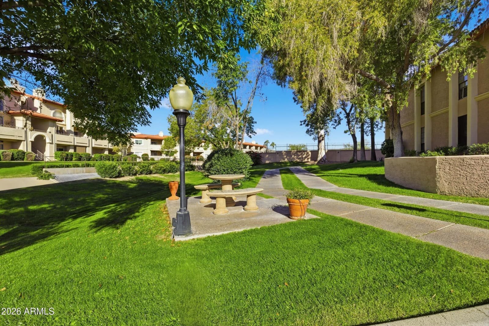 10410 N CAVE CREEK Road 2027, Phoenix, AZ 85020 — photo 17 of 28