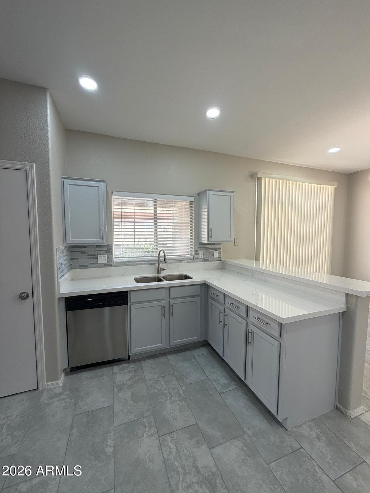 2528 E CABALLERO Street, Mesa, AZ 85213 — photo 8 of 46