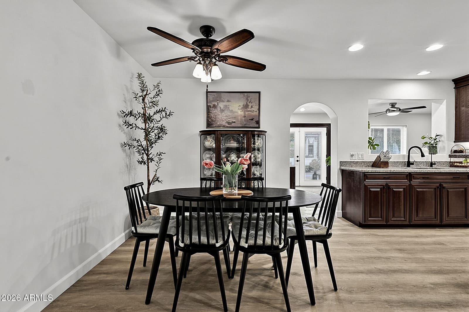 1535 E KENWOOD Street, Mesa, AZ 85203 — photo 8 of 38